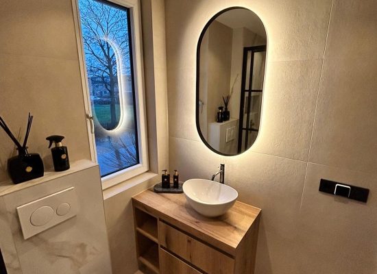 F547963A-E949-437F-9A12-E31B48D74FF0